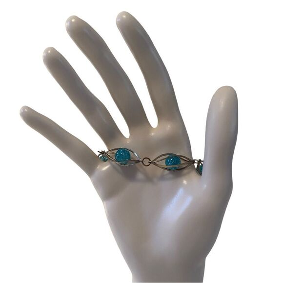 Vintage Silvertone & Light Blue Beaded Chain Bracelet. - Picture 3 of 5